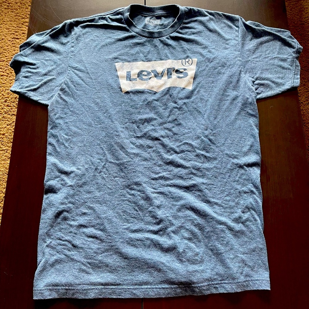 Levi’s Blue T-Shirt